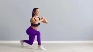 Quanti affondi fare al giorno e benefici su glutei e gambe